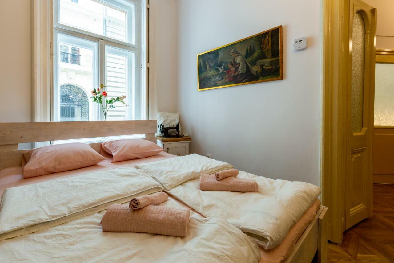 Vintage Home In The Center Budapest Exterior foto